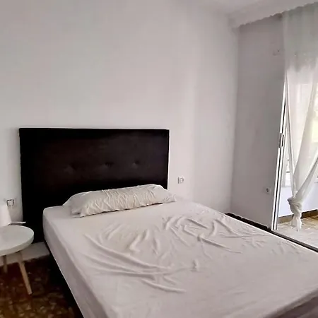 Apartment Amplio Y Bonito Piso En Cadiz